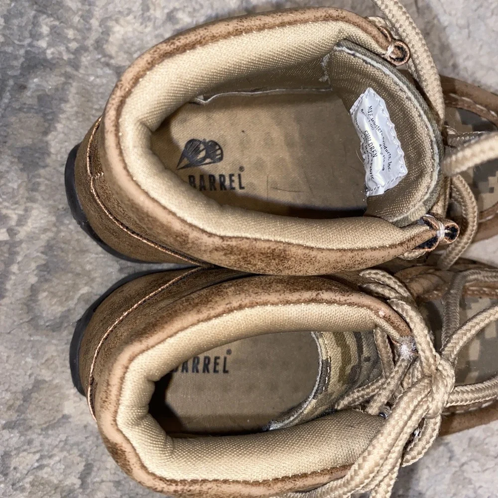 Double Barrel Boys Kids Shoes Digital Camo Moccasin Beige Tie Shoes‎ Sz 9